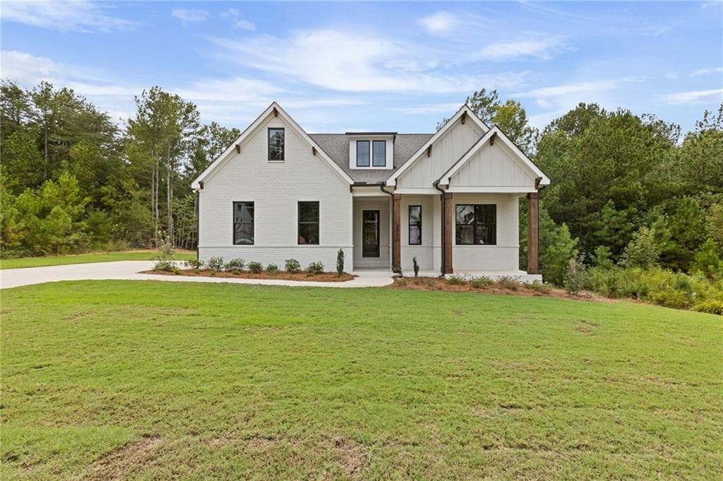 4 bedroom, 4 bathroom, 2,942 sq ft single family residence for sale at 2770 Stoney Brooke Lane, Watkinsville, GA 30677 — photo 2