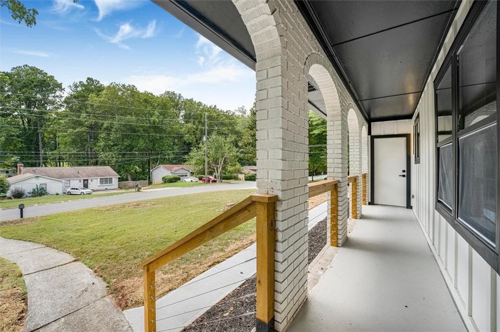 4 bedroom, 3 bathroom, 2,290 sq ft single family residence under contract at 56 Simpson Drive, Kennesaw, GA 30144 — photo 7