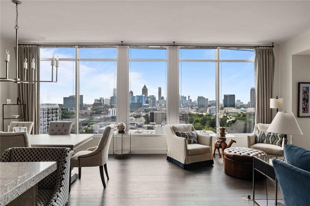 3 bedroom, 4 bathroom, 1,889 sq ft condominium for sale at 1820 Peachtree Street 1512, Atlanta, GA 30309 — photo 2