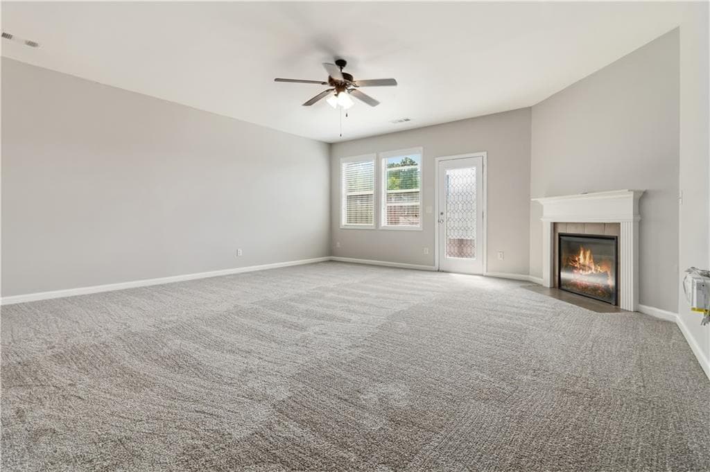 3 bedroom, 4 bathroom, 1,744 sq ft townhouse for sale at 345 Sand Bay Drive 293, South Fulton, GA 30331 — photo 8