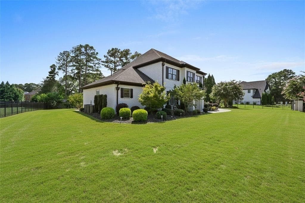 6 bedroom, 6 bathroom, 5,961 sq ft single family residence for sale at 861 Bailey Woods Road, Dacula, GA 30019 — photo 4