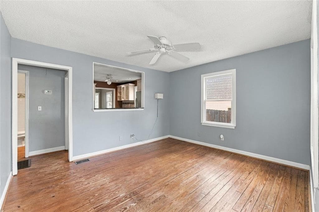 3 bedroom, 2 bathroom, 1,102 sq ft single family residence for sale at 2640 Apple Valley Road, Brookhaven, GA 30319 — photo 7