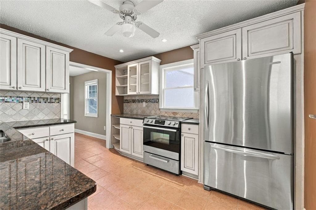 3 bedroom, 2 bathroom, 1,102 sq ft single family residence for sale at 2640 Apple Valley Road, Brookhaven, GA 30319 — photo 9