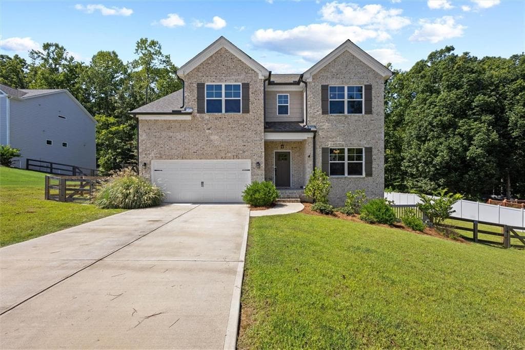 3 bedroom, 3 bathroom, 2,550 sq ft single family residence for sale at 285 Shoals Trail, Dallas, GA 30132