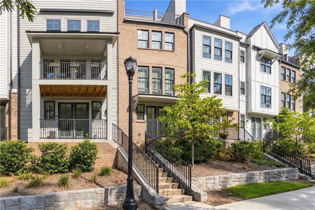 3 bedroom, 4 bathroom, 1,624 sq ft townhouse for rent at 1844 Gotham Lane, Atlanta, GA 30324 for $4,250 a month — photo 2