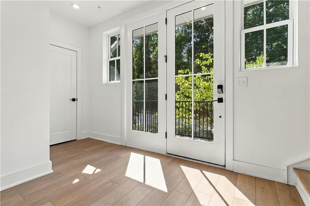 3 bedroom, 4 bathroom, 1,624 sq ft townhouse for rent at 1844 Gotham Lane, Atlanta, GA 30324 for $4,250 a month — photo 5