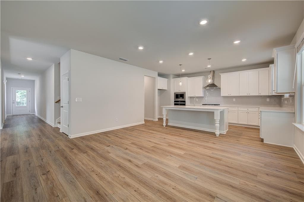 5 bedroom, 3 bathroom, 3,064 sq ft single family residence for sale at 164 Dalston Cove, Stockbridge, GA 30281 — photo 9