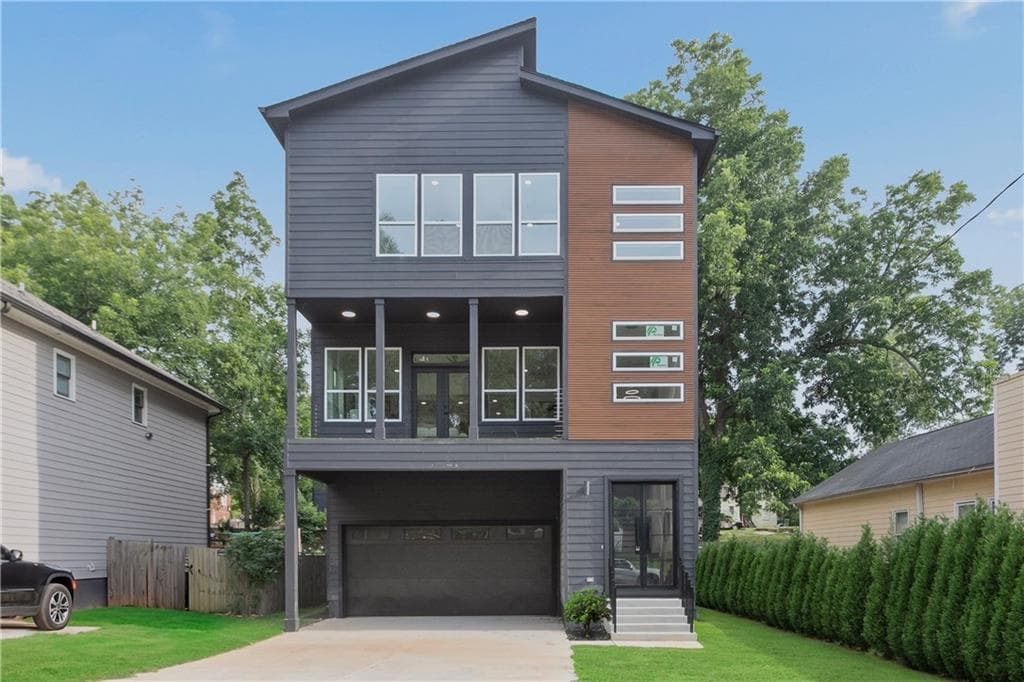 4 bedroom, 4 bathroom, 3,009 sq ft single family residence for sale at 1710 Browning Street, Atlanta, GA 30314