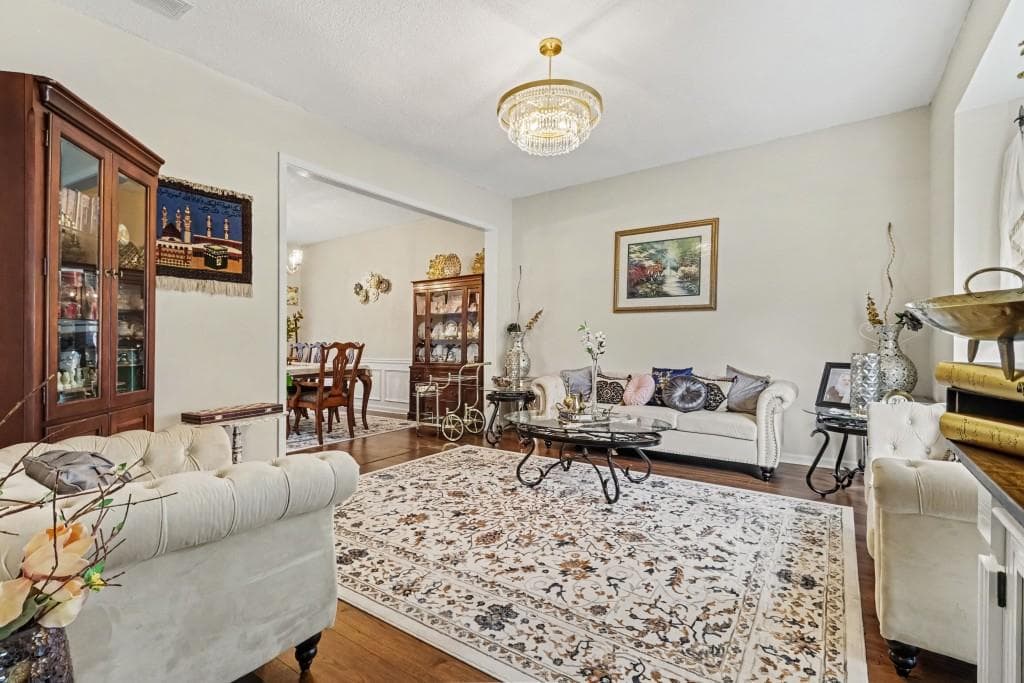 4 bedroom, 3 bathroom, 2,378 sq ft single family residence for sale at 5905 Haterleigh Drive, Johns Creek, GA 30005 — photo 7