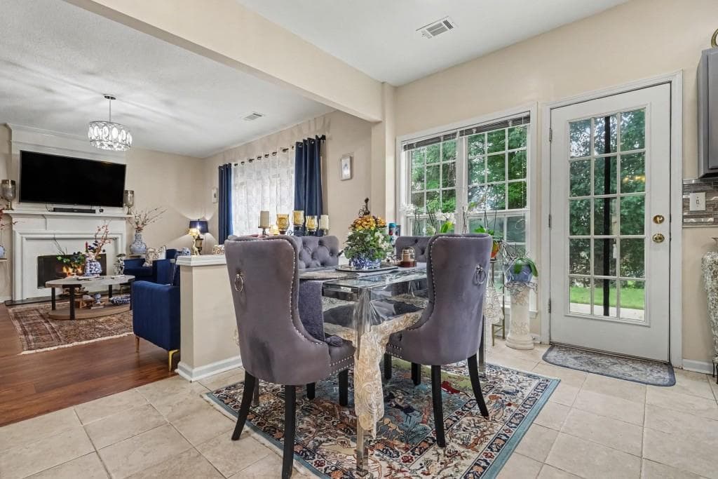 4 bedroom, 3 bathroom, 2,378 sq ft single family residence for sale at 5905 Haterleigh Drive, Johns Creek, GA 30005 — photo 10