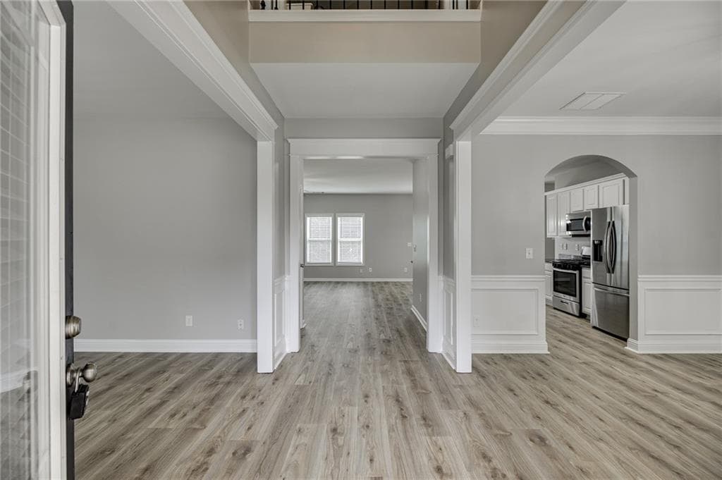 4 bedroom, 3 bathroom, 2,360 sq ft single family residence for sale at 4236 Suwanee Brook Court, Buford, GA 30518 — photo 4