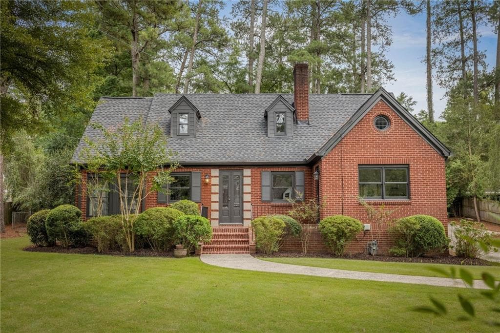 5 bedroom, 3 bathroom, 3,016 sq ft single family residence for sale at 1719 Johnson Road, Atlanta, GA 30306
