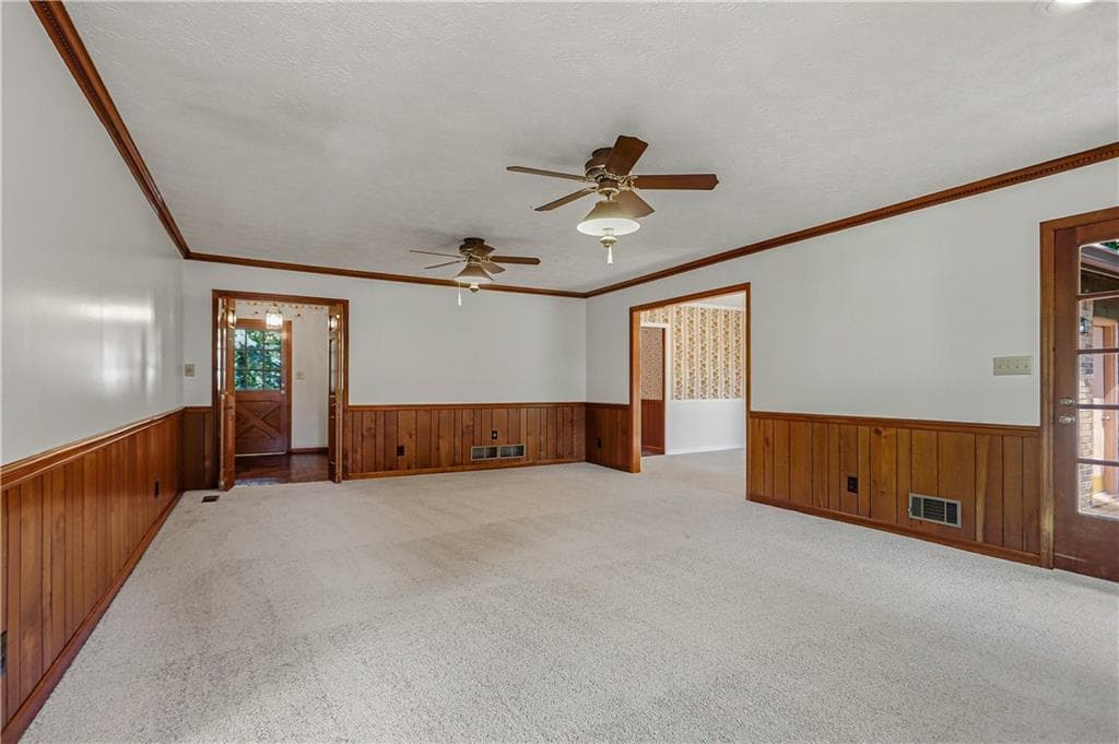 4 bedroom, 3 bathroom, 3,760 sq ft single family residence for sale at 585 Buckeye Circle, Conyers, GA 30094 — photo 8