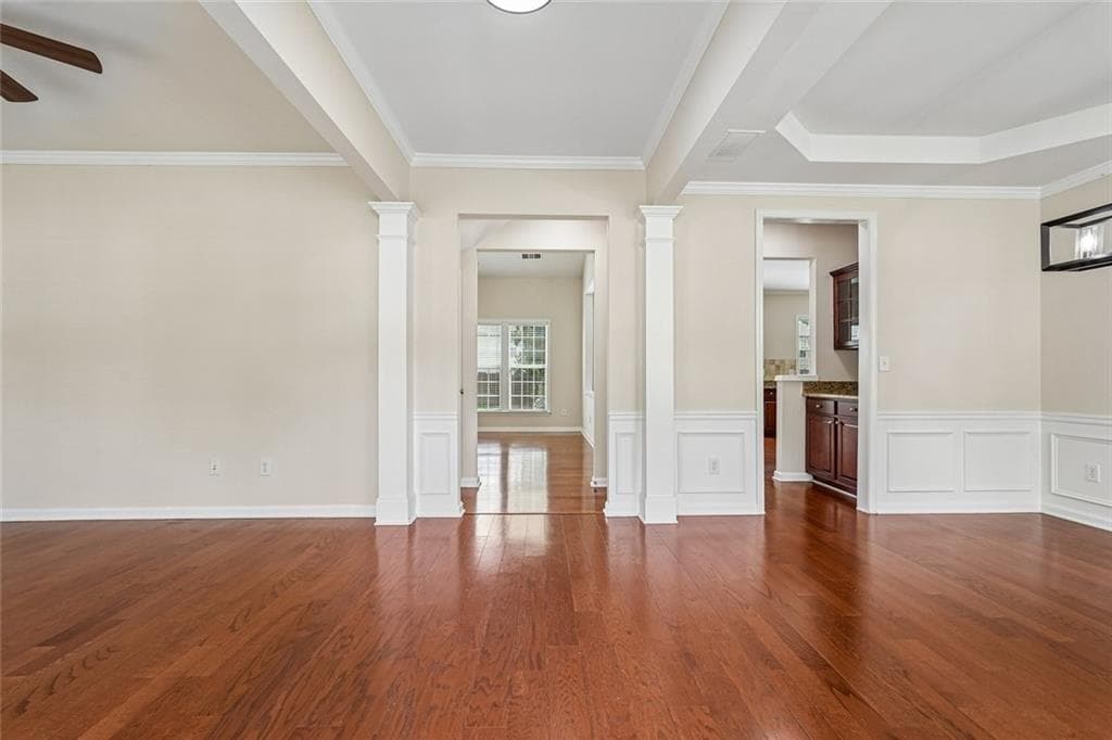 4 bedroom, 3 bathroom, 2,288 sq ft single family residence for sale at 8080 Friarbridge Drive, Suwanee, GA 30024 — photo 8