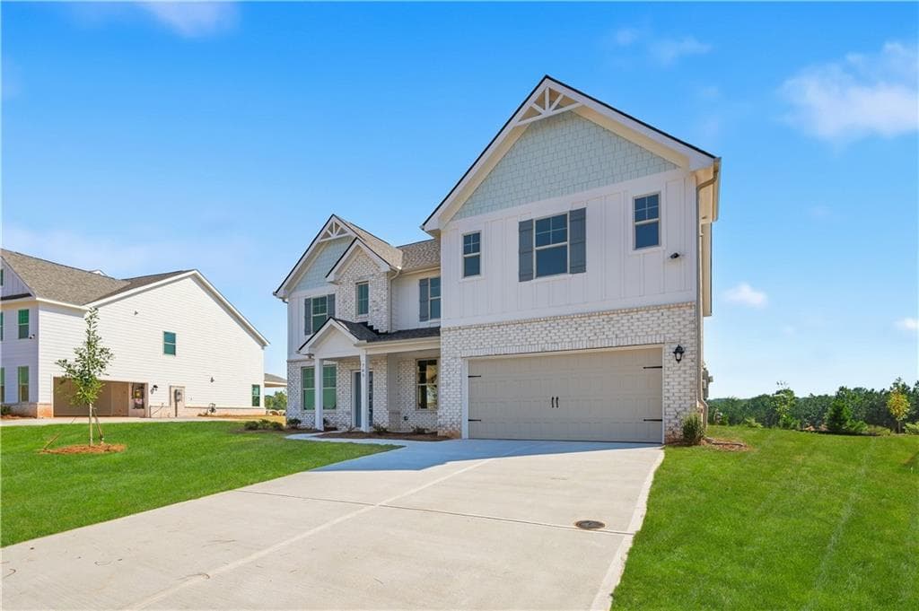 5 bedroom, 4 bathroom, 3,855 sq ft single family residence for sale at 713 Dunlake Way, Locust Grove, GA 30248 — photo 2