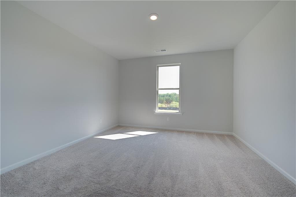 5 bedroom, 4 bathroom, 3,855 sq ft single family residence for sale at 713 Dunlake Way, Locust Grove, GA 30248 — photo 6