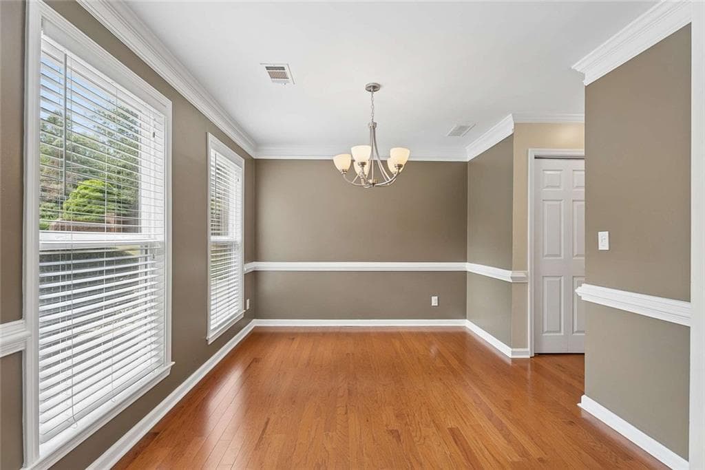 5 bedroom, 3 bathroom, 2,972 sq ft single family residence under contract at 2351 Netherstone Drive, Marietta, GA 30066 — photo 5