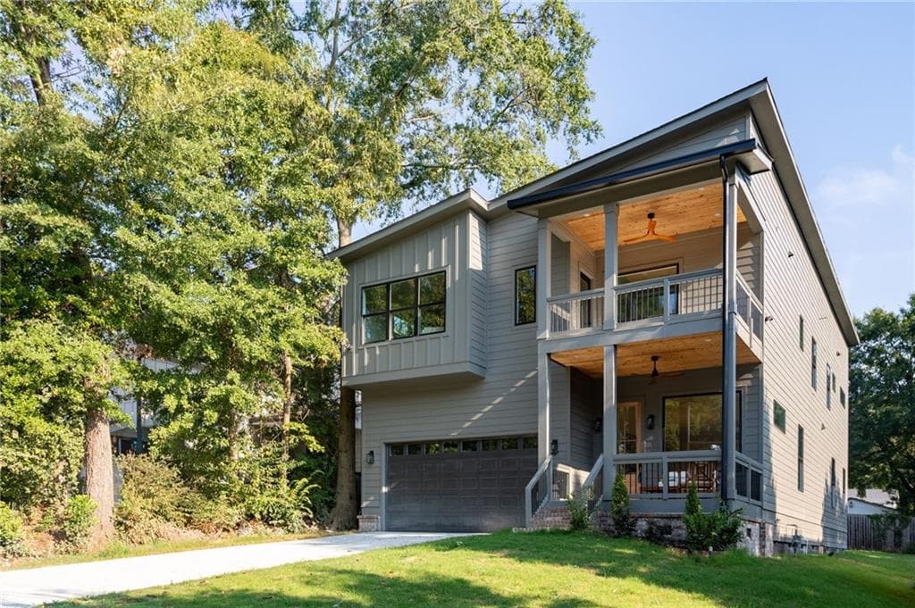 5 bedroom, 4 bathroom, 3,594 sq ft single family residence for sale at 1374 Sargent Avenue, Atlanta, GA 30316