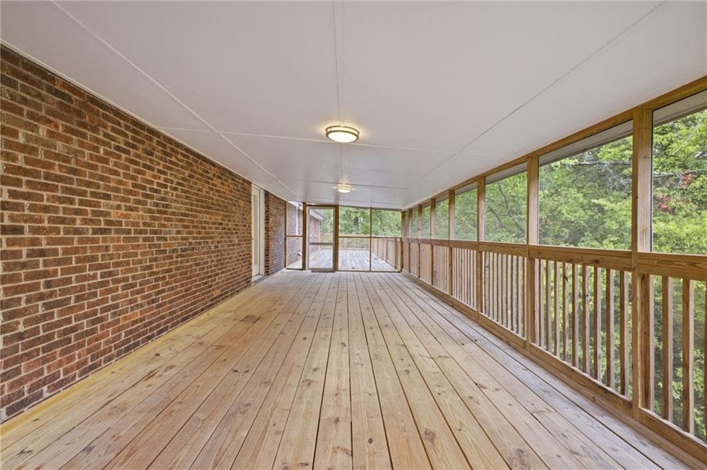 5 bedroom, 3 bathroom, 3,050 sq ft single family residence for sale at 18 College View Drive, Rome, GA 30161 — photo 9