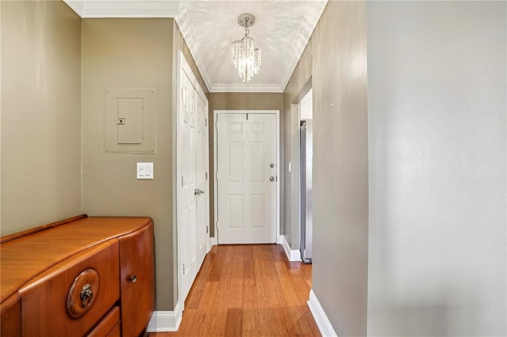 1 bedroom, 1 bathroom, 760 sq ft condominium for sale at 300 Johnson Ferry Road B804, Sandy Springs, GA 30328 — photo 6