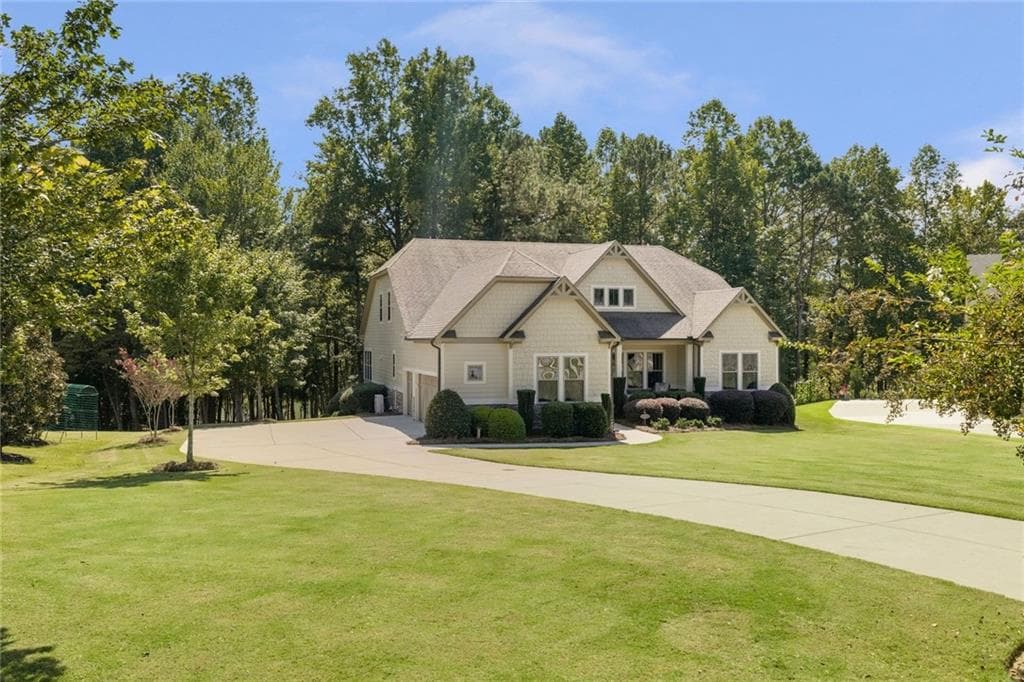 3 bedroom, 4 bathroom, 6,646 sq ft single family residence for sale at 34 Deepwater Court, Dawsonville, GA 30534 — photo 2