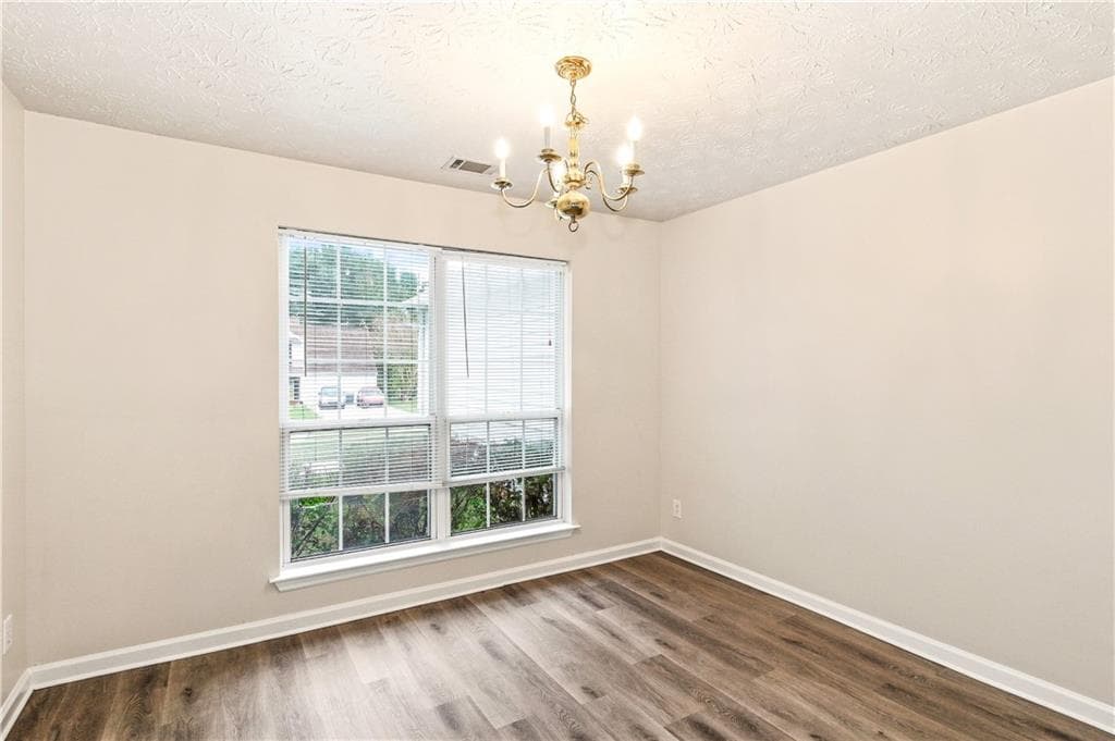 3 bedroom, 2 bathroom, 1,648 sq ft single family residence for sale at 1426 Hyde Court, Hampton, GA 30228 — photo 5