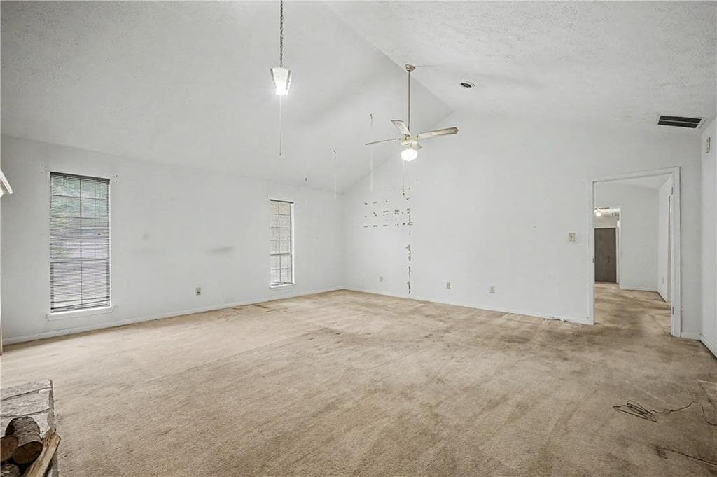 3 bedroom, 2 bathroom, 2,040 sq ft single family residence for sale at 2847 Kathryn Circle, Atlanta, GA 30331 — photo 6