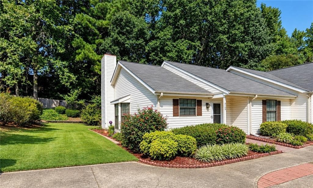 2 bedroom, 2 bathroom, 1,224 sq ft home for sale at 5189 Village Green Way, Alpharetta, GA