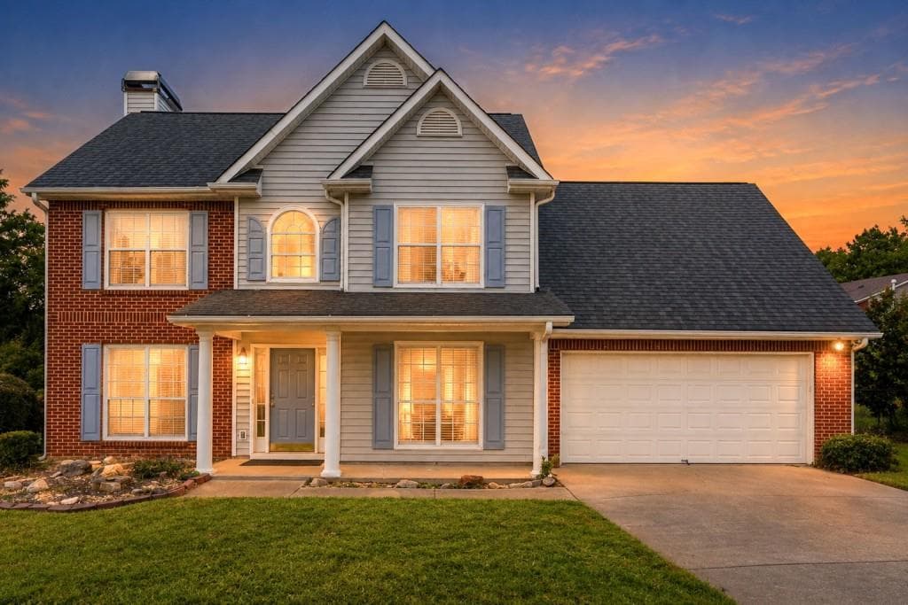 4 bedroom, 3 bathroom, 2,036 sq ft single family residence for sale at 40 Summer Leigh Drive, Stockbridge, GA 30281 — photo 2
