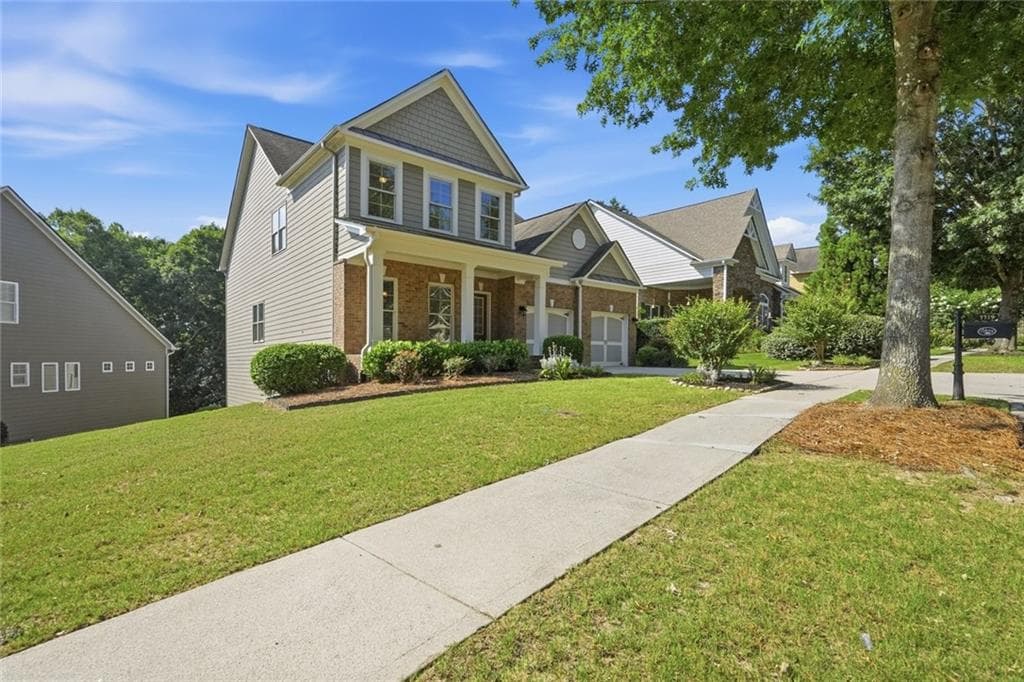 3 bedroom, 3 bathroom, 2,874 sq ft single family residence for sale at 7719 Copper Kettle Way, Flowery Branch, GA 30542 — photo 3