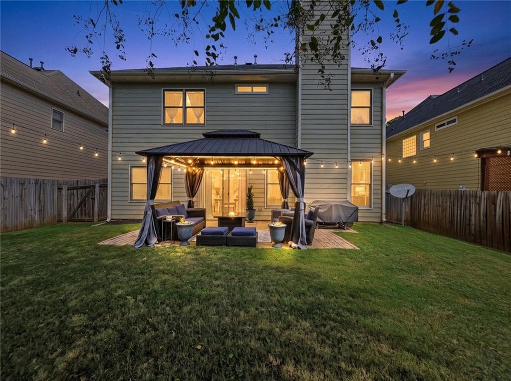5 bedroom, 3 bathroom, 2,458 sq ft single family residence for sale at 314 Mirramont Court, Woodstock, GA 30189 — photo 4
