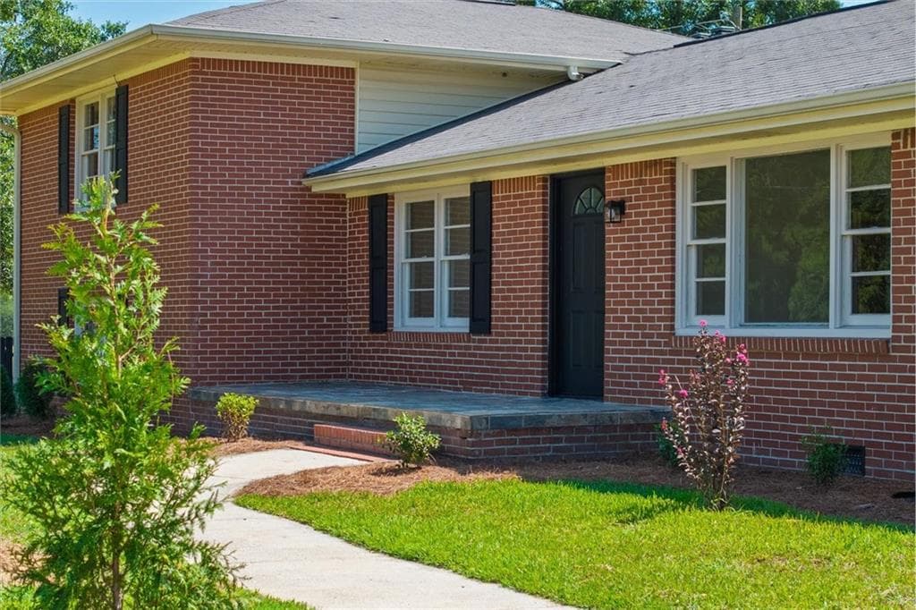 4 bedroom, 2 bathroom, 2,488 sq ft single family residence for sale at 2631 Whitney Road, Monroe, GA 30655 — photo 6