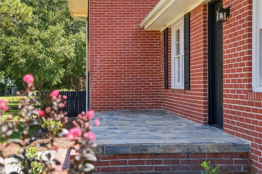 4 bedroom, 2 bathroom, 2,488 sq ft single family residence for sale at 2631 Whitney Road, Monroe, GA 30655 — photo 8