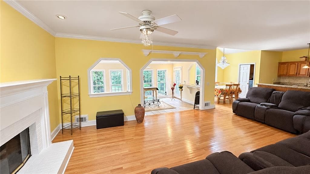 5 bedroom, 5 bathroom, 4,441 sq ft single family residence for rent at 2370 Friars Gate Drive, Lawrenceville, GA 30043 for $3,200 a month — photo 8