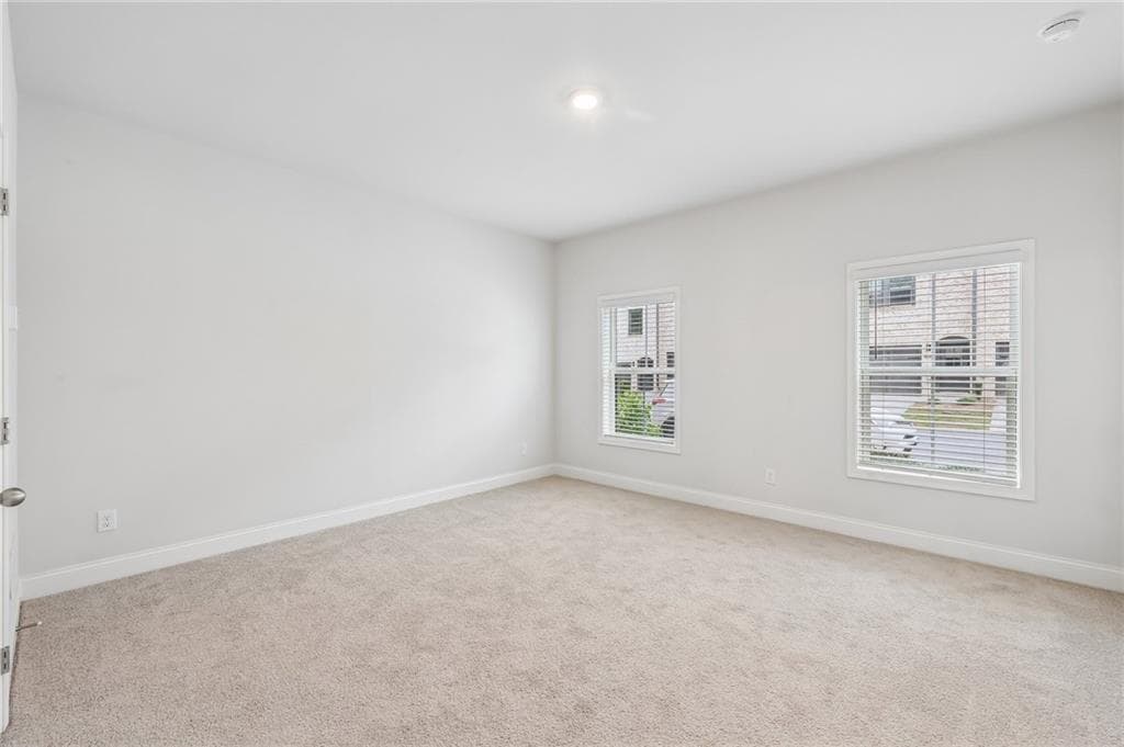 4 bedroom, 4 bathroom, 2,445 sq ft townhouse for sale at 3335 Baneberry Trail, Duluth, GA 30096 — photo 4