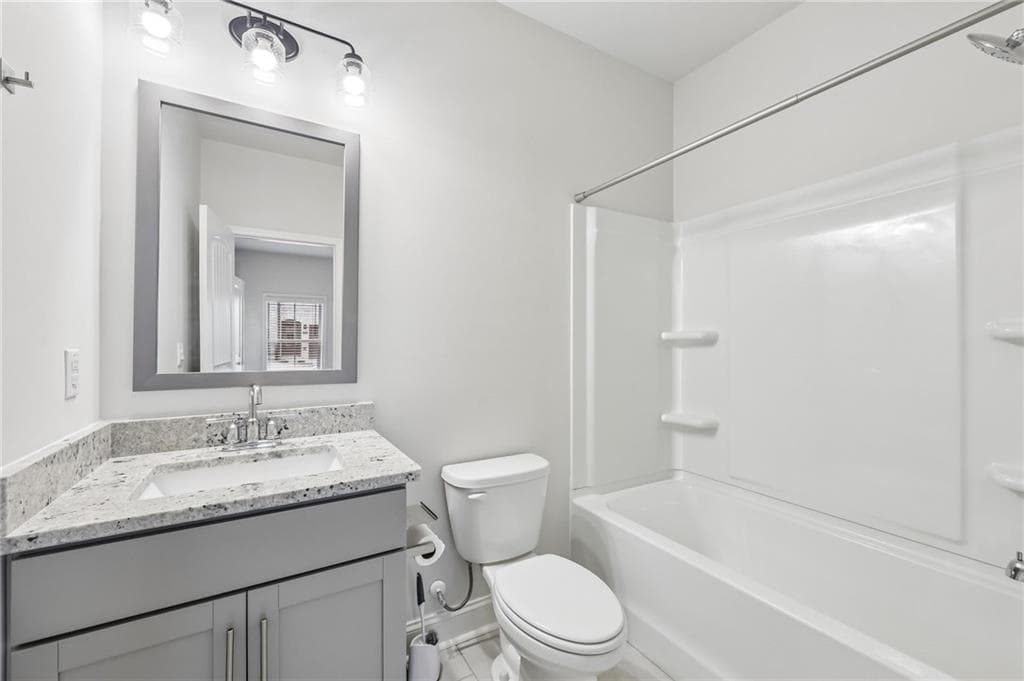 4 bedroom, 4 bathroom, 2,445 sq ft townhouse for sale at 3335 Baneberry Trail, Duluth, GA 30096 — photo 5