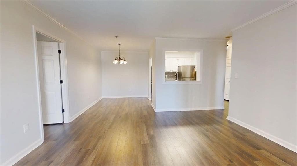 2 bedroom, 2 bathroom, 1,070 sq ft condominium for sale at 300 Johnson Ferry Road A404, Sandy Springs, GA 30328 — photo 5