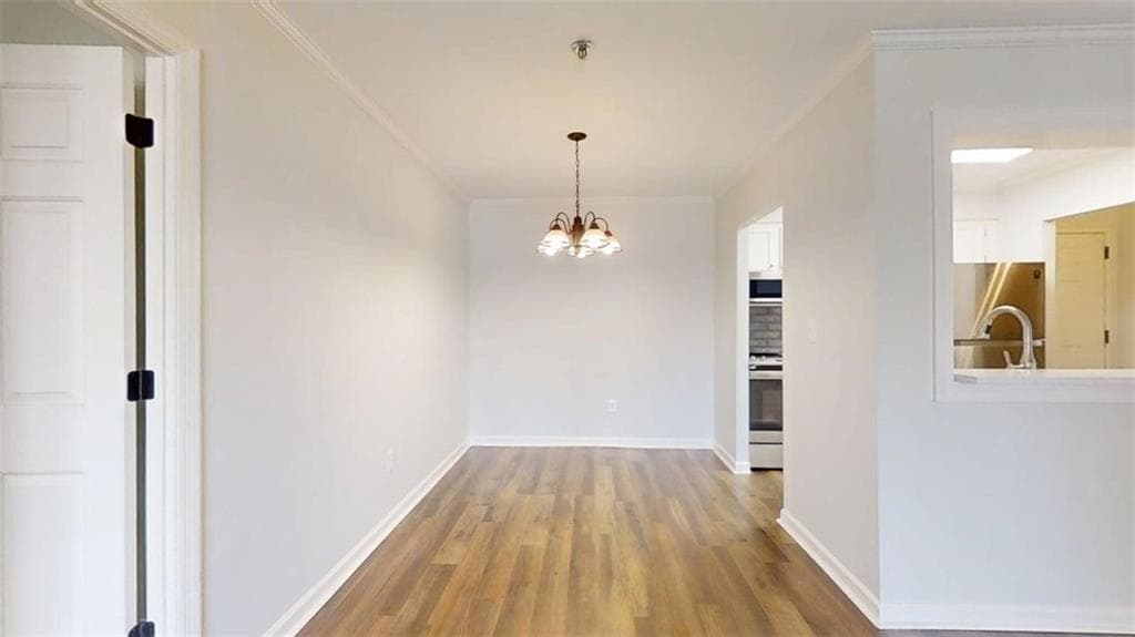 2 bedroom, 2 bathroom, 1,070 sq ft condominium for sale at 300 Johnson Ferry Road A404, Sandy Springs, GA 30328 — photo 8