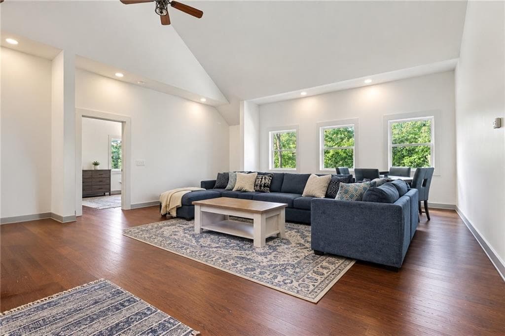 2 bedroom, 3 bathroom, 2,476 sq ft single family residence for sale at 300 Pine Drive, Dahlonega, GA 30533 — photo 7