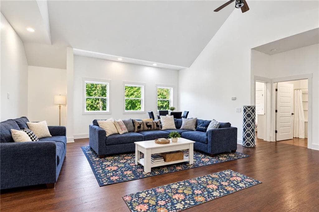 2 bedroom, 3 bathroom, 2,476 sq ft single family residence for sale at 300 Pine Drive, Dahlonega, GA 30533 — photo 8