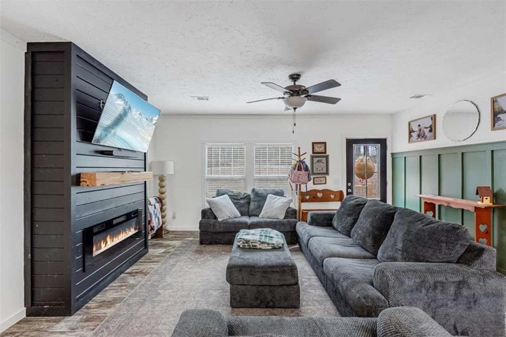 4 bedroom, 2 bathroom, 2,304 sq ft single family residence for sale at 357 Nichols Road, Rome, GA 30161 — photo 8