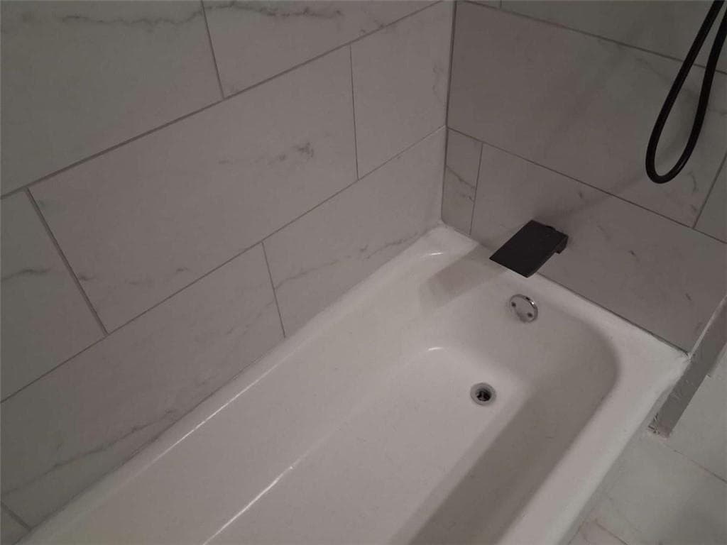 3 bedroom, 1 bathroom, 1,100 sq ft single family residence for sale at 2028 Wells Drive, Atlanta, GA 30311 — photo 8