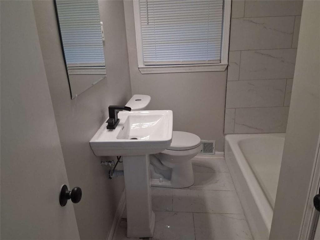 3 bedroom, 1 bathroom, 1,100 sq ft single family residence for sale at 2028 Wells Drive, Atlanta, GA 30311 — photo 7