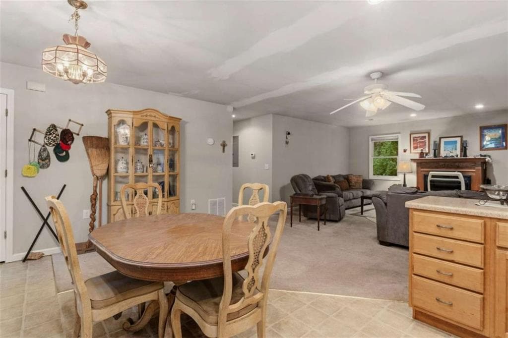 2 bedroom, 2 bathroom, 1,652 sq ft single family residence for sale at 250 Mccollum Road, Ellijay, GA 30540 — photo 9
