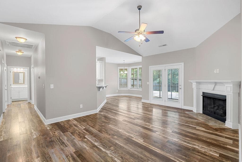 3 bedroom, 2 bathroom, 1,634 sq ft single family residence for sale at 16 Round Rock Circle, Rome, GA 30161 — photo 8