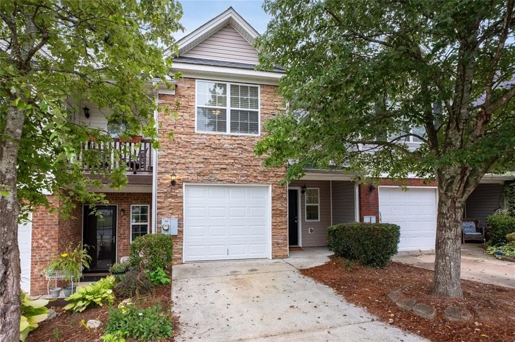2 bedroom, 3 bathroom, 1,268 sq ft townhouse for rent at 1436 Box Circle, Winder, GA 30680 for $1,895 a month