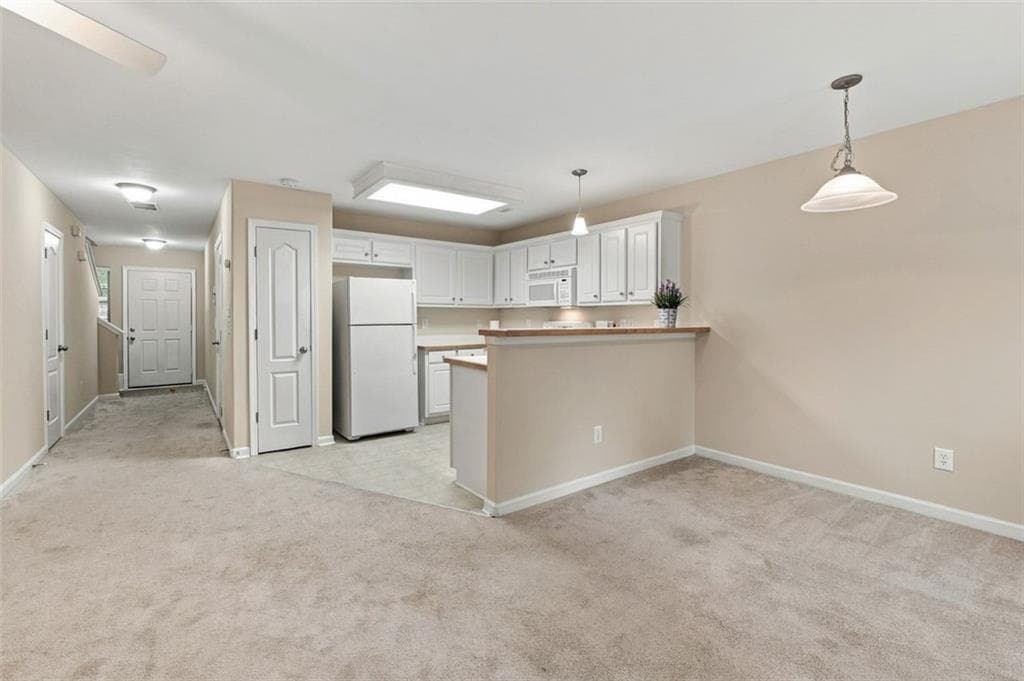 2 bedroom, 3 bathroom, 1,268 sq ft townhouse for rent at 1436 Box Circle, Winder, GA 30680 for $1,950 a month — photo 8