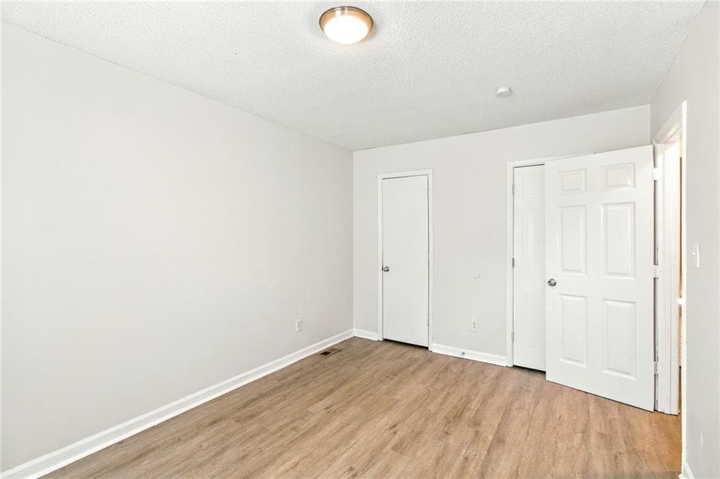 3 bedroom, 2 bathroom, 1,436 sq ft single family residence for rent at 7980 Woodlake Drive, Riverdale, GA 30274 for $1,940 a month — photo 10