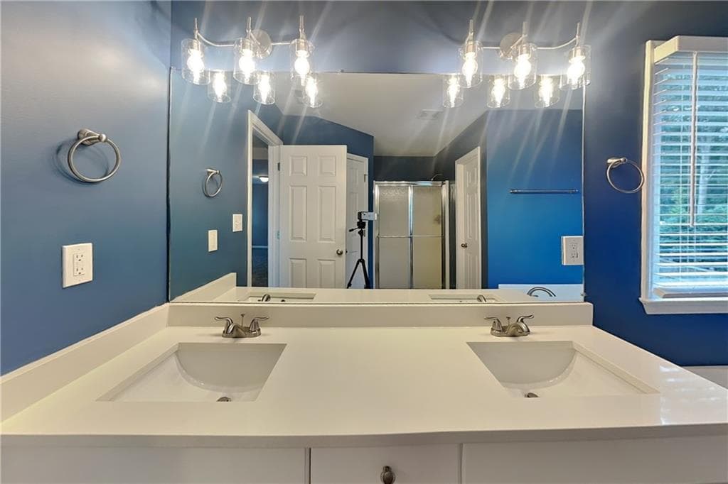 4 bedroom, 3 bathroom, 2,021 sq ft single family residence for rent at 327 Laurel Glen Crossing, Canton, GA 30114 for $2,550 a month — photo 9