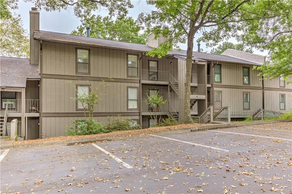 2 bedroom, 2 bathroom, 1,320 sq ft home for sale at 107 Cedar Court, Marietta, GA